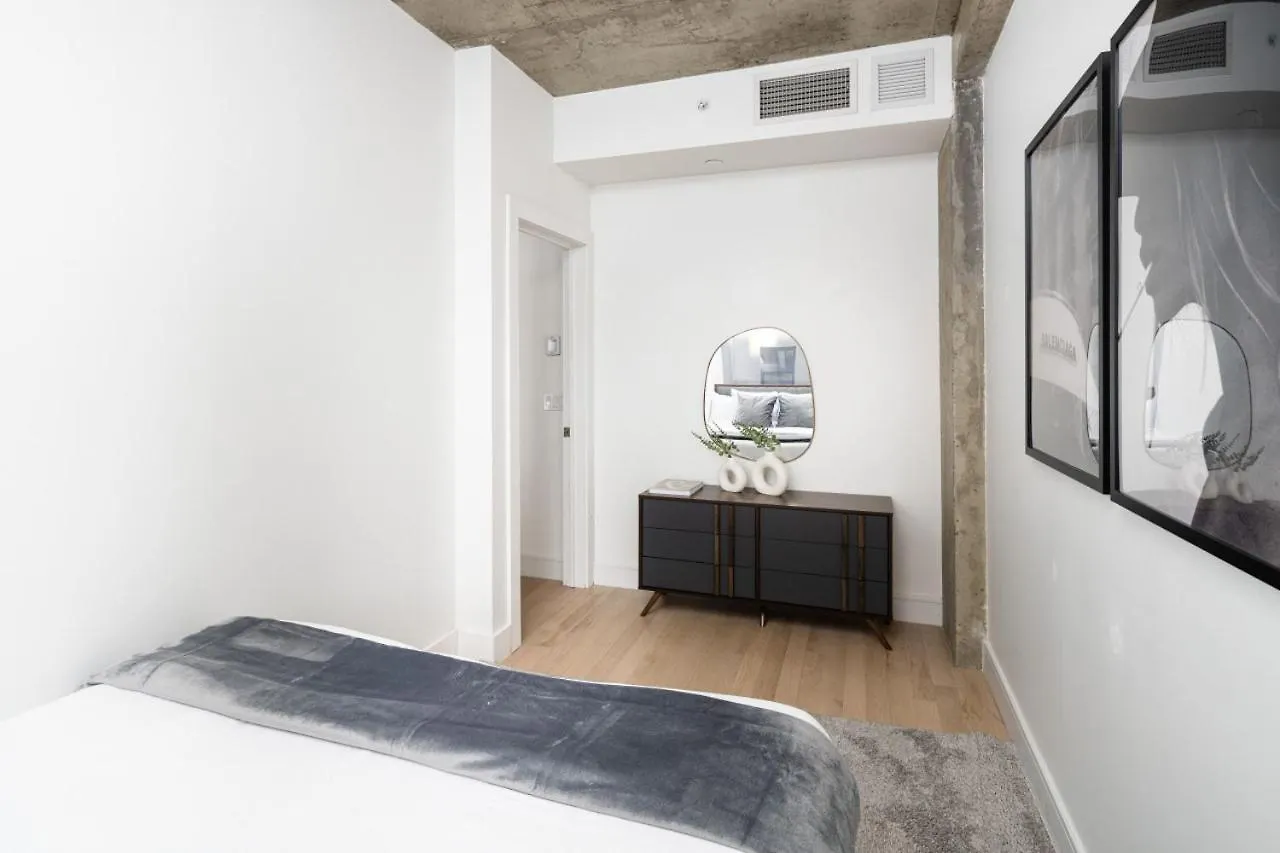 Chic And Spacious 2Bd Apt With Washer And Dryer In Unit New York 0*,  United States